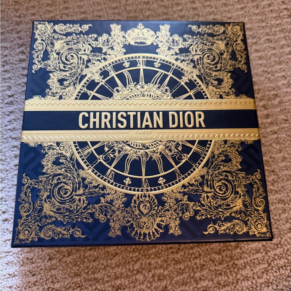 Dior Men's Grooming Set - Gold and Blue